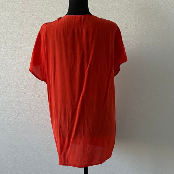 Joie Silk Top Womens Medium Red Flaw - Picture 3 of 11